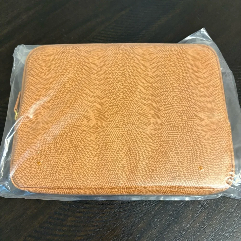 Francine Tablet Sleeve Storage Case New Brown Zipper Closure with Blue Interior